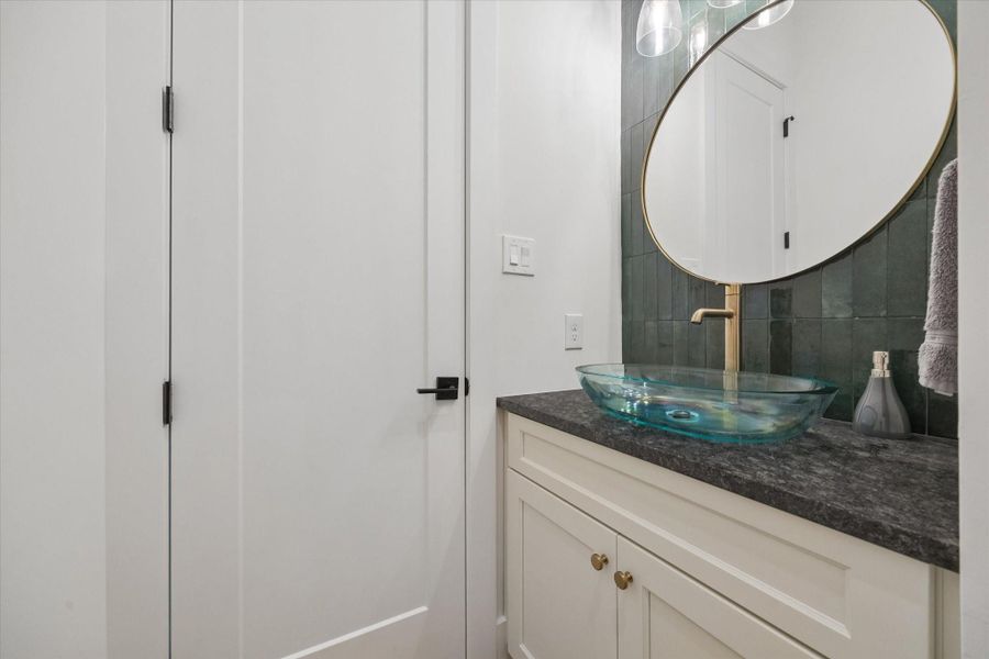 Half bath on the 2nd floor.