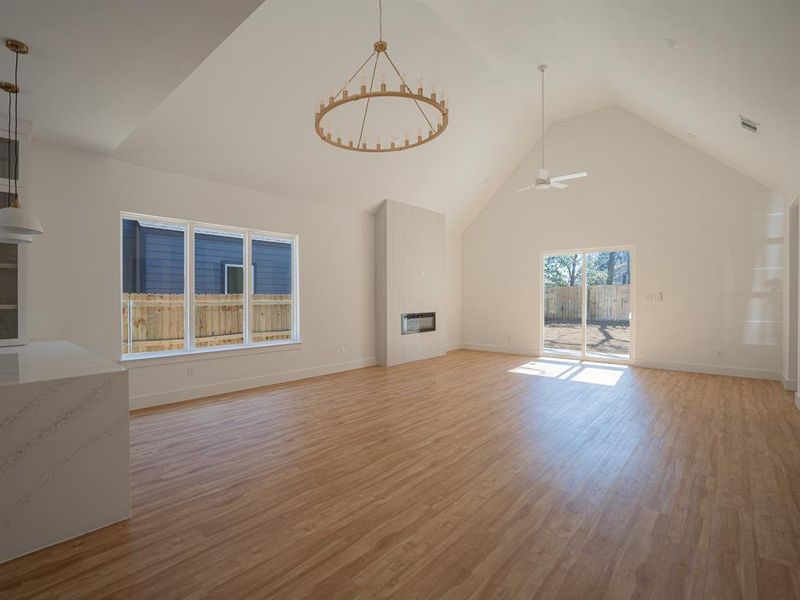 Spacious, unfurnished interior of a new home in , Dallas (Image 17). Spacious, unfurnished interior of a new home in , Dallas (Image 17).