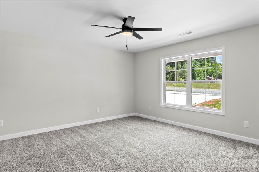 Spacious, unfurnished interior of a new home in , Winston-Salem (Image 12).