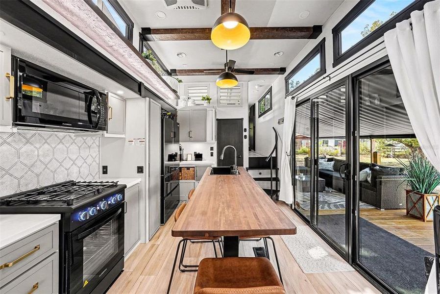 Furnished interior view inside a new home in , Lutz (Image 39).