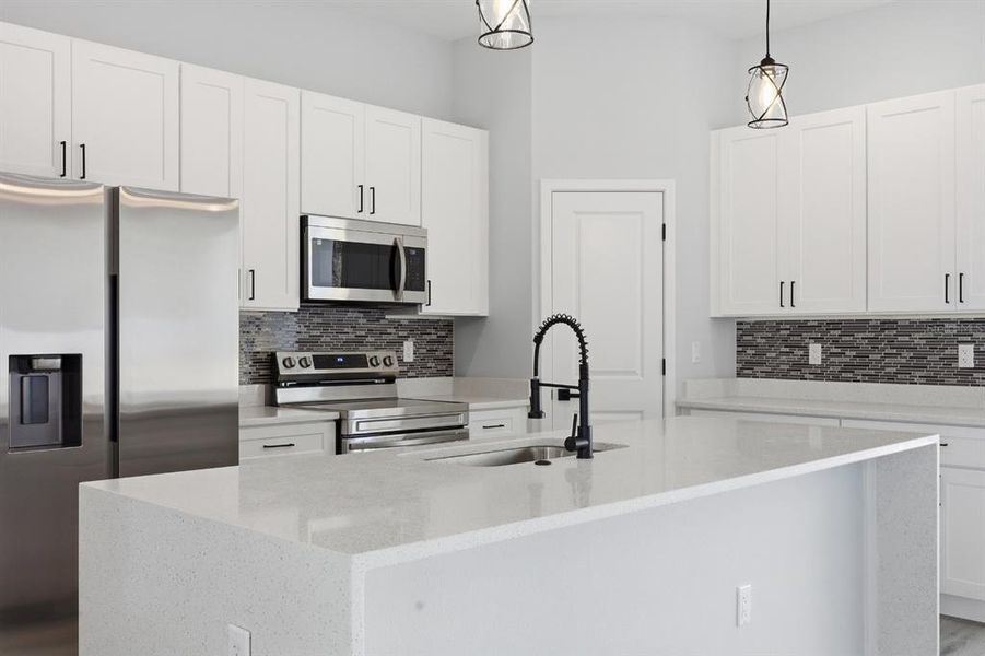 Furnished interior view inside a new home in , Ocala (Image 7).