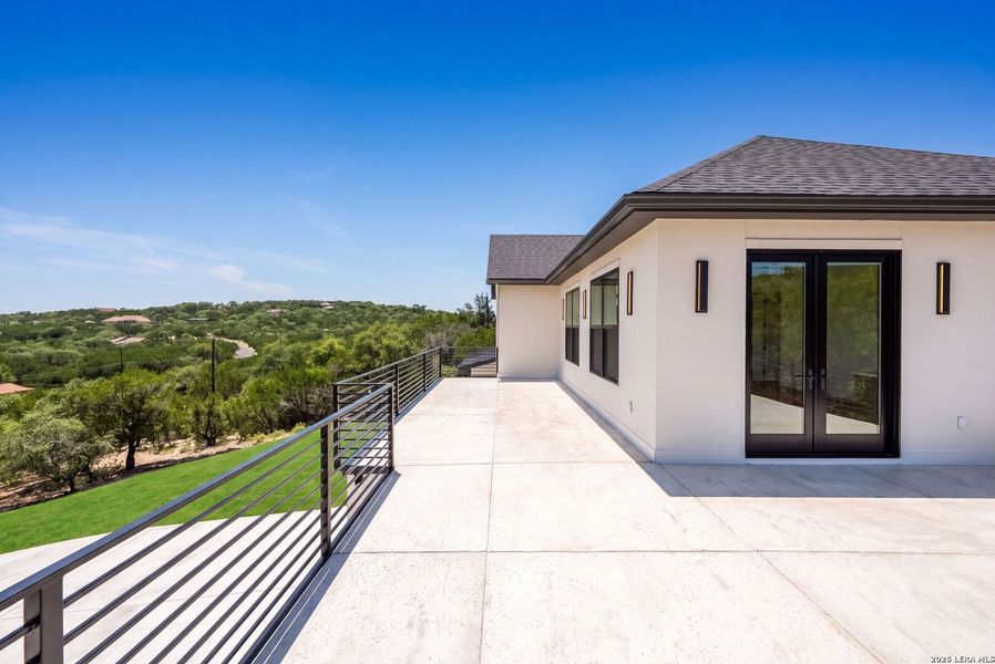 Exterior details and patio area of a home in , Boerne (Image 3).