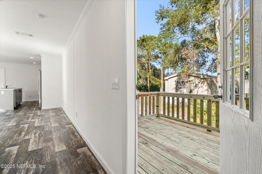 Spacious, unfurnished interior of a new home in , East Palatka (Image 24).