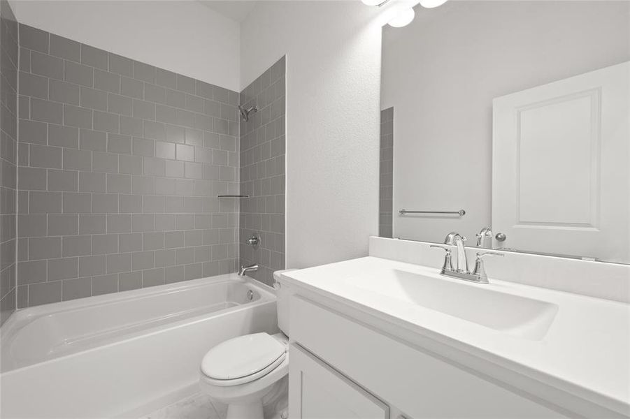 4521 Brentfield bathroom1