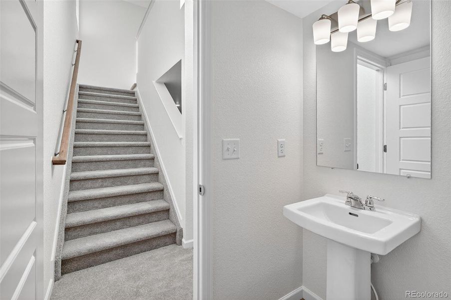 2065 Barnwood Drive ~ Ready Now 2065 Barnwood Drive ~ Ready Now