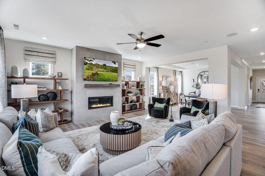 Wayland - Gathering and Formal Dining