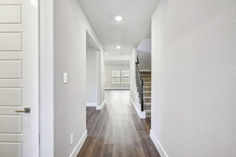 Photo is not of the actual home but is an inspirational photo of builder’s model home and may depict options, furnishings, and/or decorator features that are not included. Photo is not of the actual home but is an inspirational photo of builder’s model home and may depict options, furnishings, and/or decorator features that are not included.