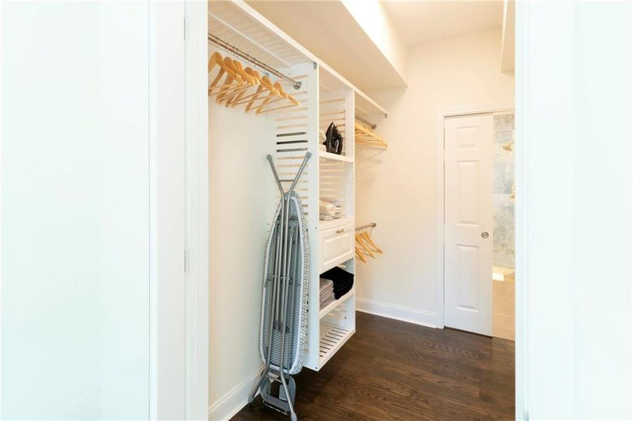 Image 21 of a home in .
