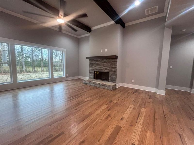 Spacious, unfurnished interior of a new home in , Jefferson (Image 26).