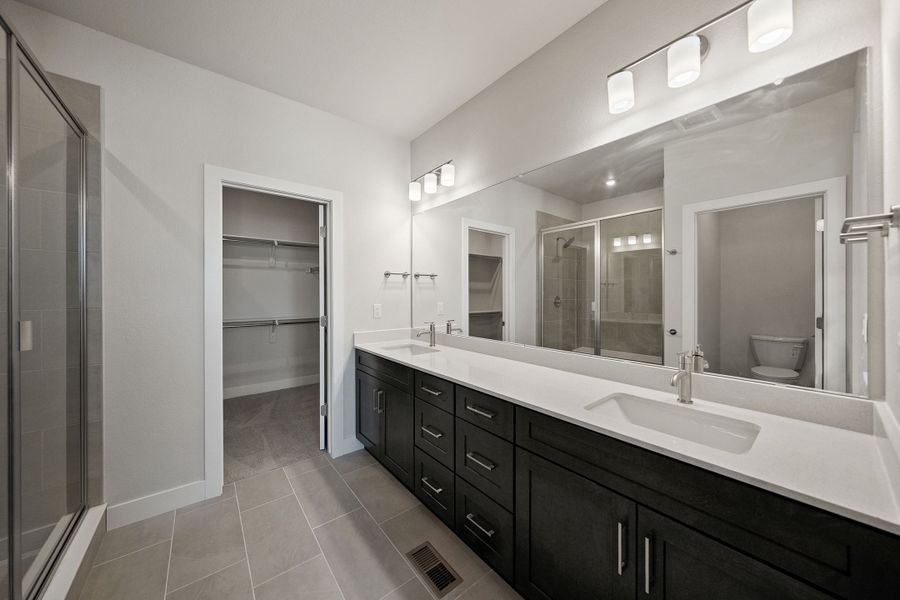 Furnished interior view inside a new home in Trumark Homes at Tanterra, Parker (Image 14). Furnished interior view inside a new home in Trumark Homes at Tanterra, Parker (Image 14).