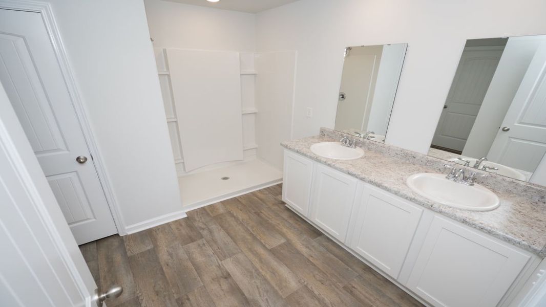 Spacious, unfurnished interior of a new home in Cottonwood Place, Tabor City (Image 38). Spacious, unfurnished interior of a new home in Cottonwood Place, Tabor City (Image 38).