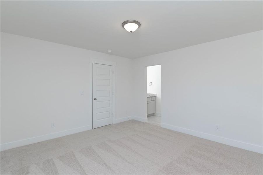 Spacious, unfurnished interior of a new home in Villas at Dawsonville, Dawsonville (Image 31). Spacious, unfurnished interior of a new home in Villas at Dawsonville, Dawsonville (Image 31).