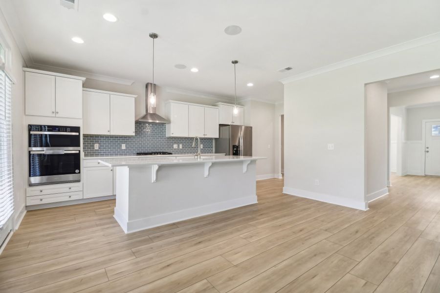 Representative furnished interior of a home built from the Sonoma II by Great Southern Homes in Edwards Ridge, Central (Image 9).