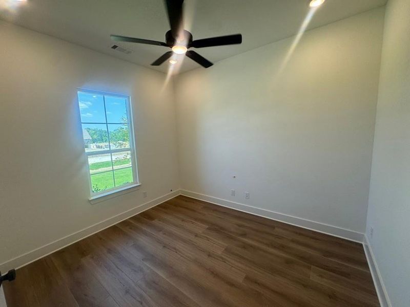 Spacious, unfurnished interior of a new home in Creekview Addition, Van Alstyne (Image 10). Spacious, unfurnished interior of a new home in Creekview Addition, Van Alstyne (Image 10).