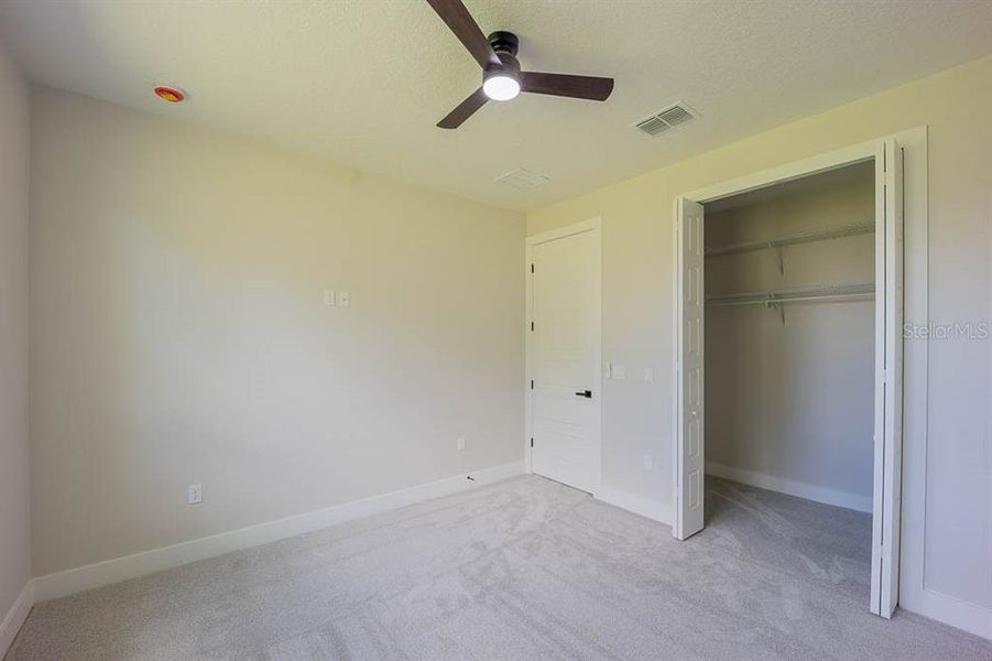 Spacious, unfurnished interior of a new home in , St. Cloud (Image 27).