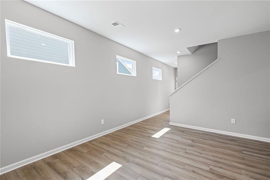 Spacious, unfurnished interior of a new home in Villas at Gold Creek, Dawsonville (Image 25).