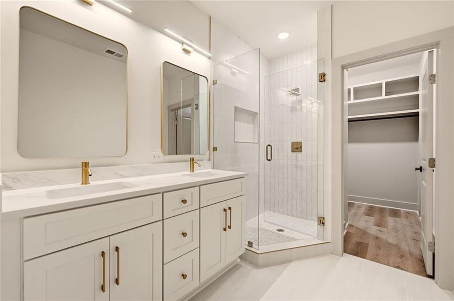 Furnished interior view inside a new home in , Athens (Image 9).