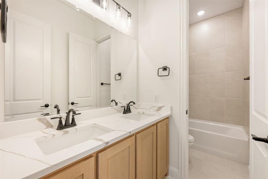 Furnished interior view inside a new home in Windsong Ranch, Prosper (Image 14).