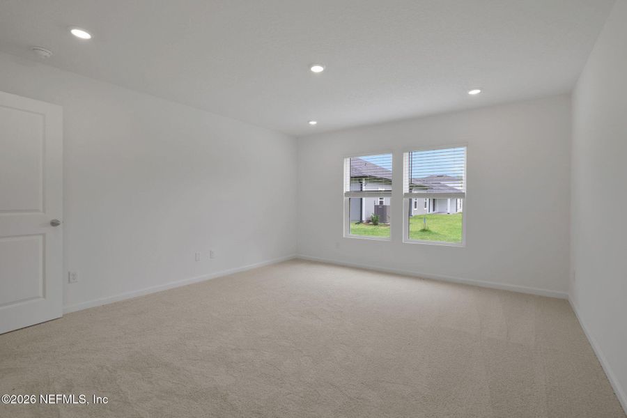 Spacious, unfurnished interior of a new home in Wilford Oaks, Orange Park (Image 18). Spacious, unfurnished interior of a new home in Wilford Oaks, Orange Park (Image 18).