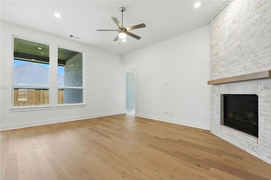 541LockhartStAMBRC008 541LockhartStAMBRC008