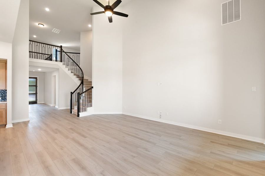 Spacious, unfurnished interior of a new home in Park Collection At Wolf Ranch, Georgetown (Image 39).
