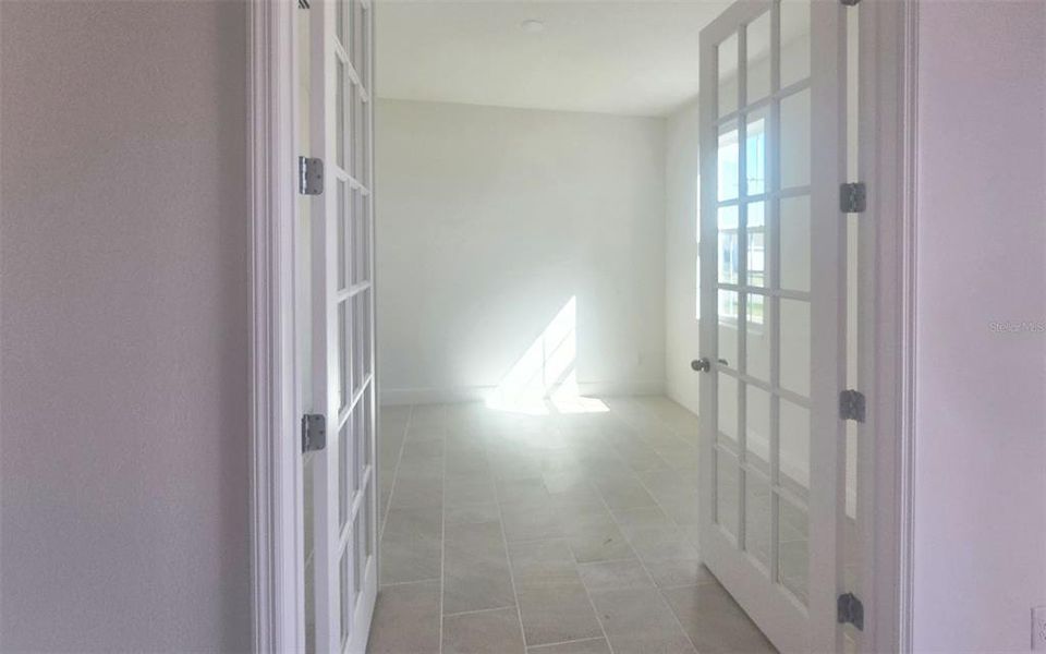 Image 13 of a home in Ridgeview. Image 13 of a home in Ridgeview.