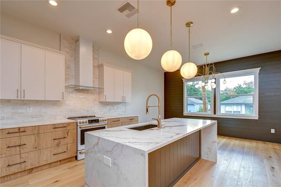 Furnished interior view inside a new home in , Tampa (Image 12).