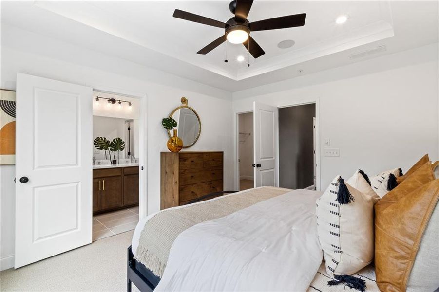 Furnished interior view inside a new home in 1871 Hollywood, Atlanta (Image 21).