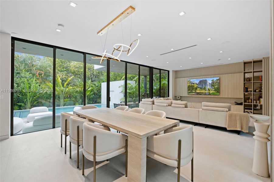 Community amenities in , Miami Beach (Image 40).