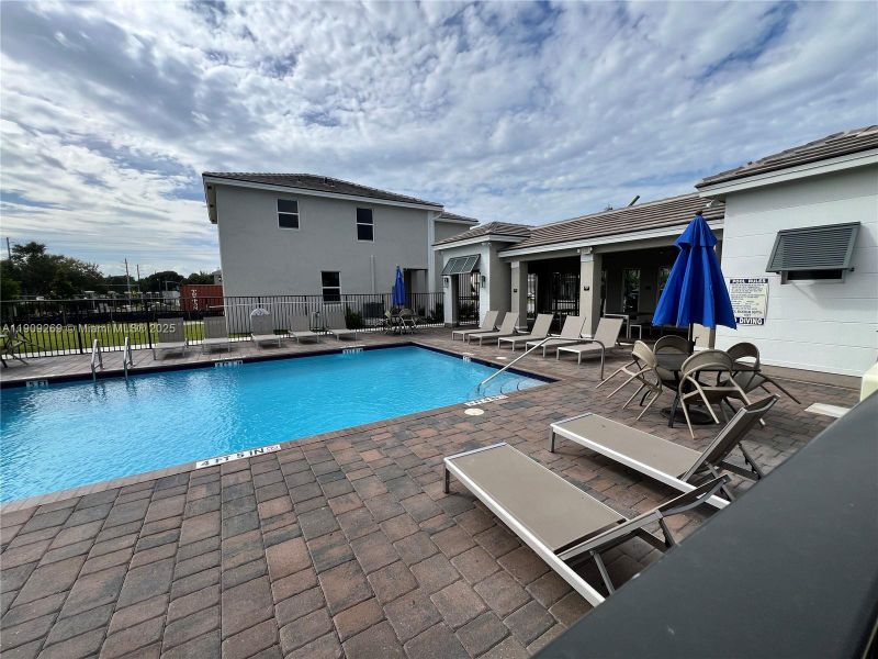 Community Pool Community Pool