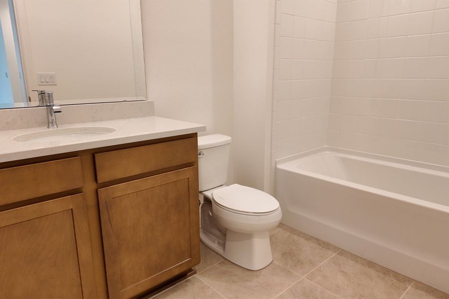 Upgraded Bathroom with Contemporary Design in Central Florida Home Upgraded Bathroom with Contemporary Design in Central Florida Home