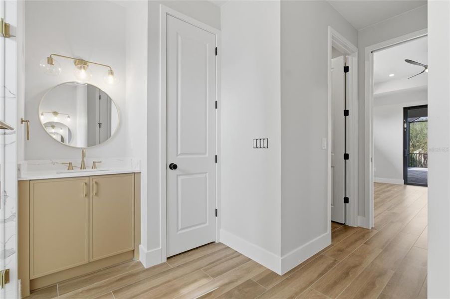 Image 53 of a home in .