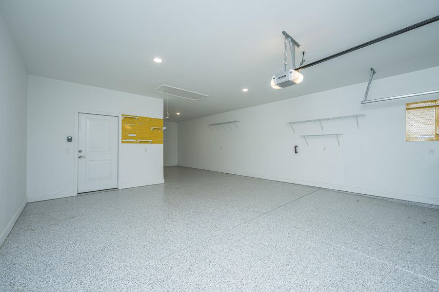 Spacious, unfurnished interior of a new home in , Summerville (Image 37). Spacious, unfurnished interior of a new home in , Summerville (Image 37).