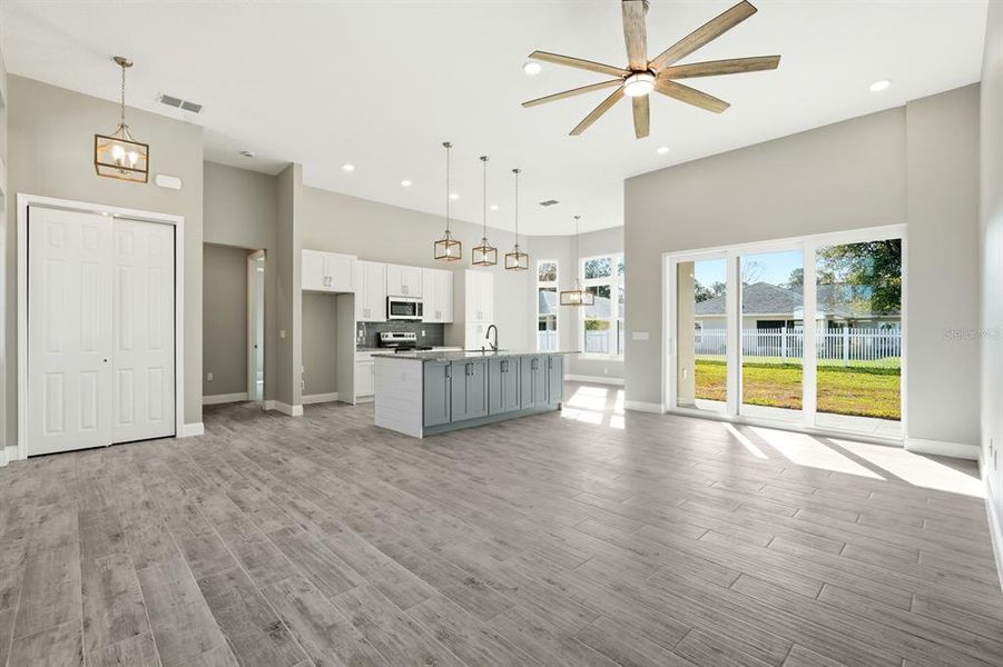 Spacious, unfurnished interior of a new home in , Palm Coast (Image 32).