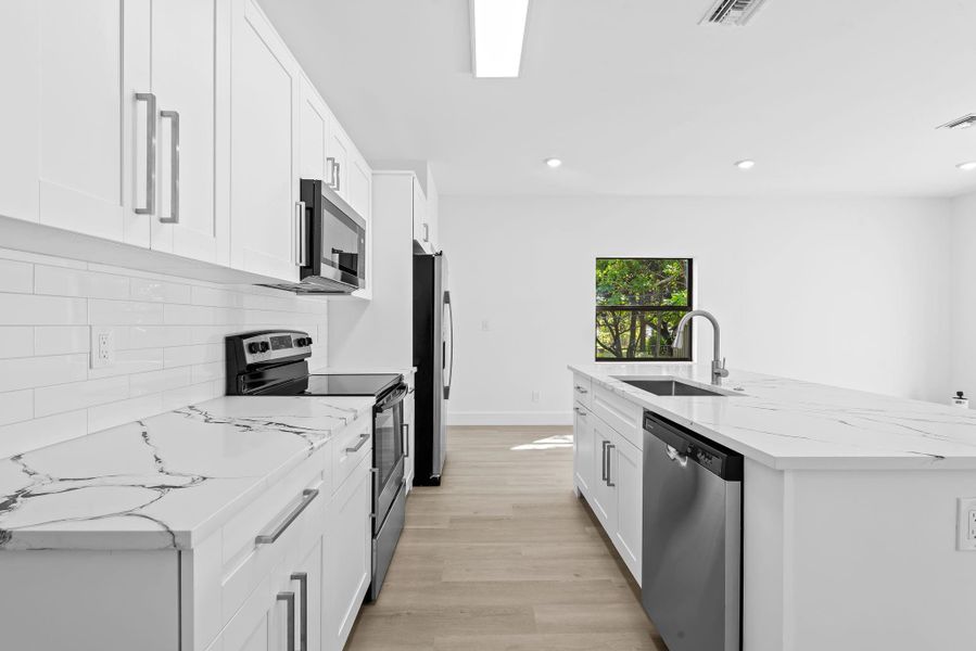 Furnished interior view inside a new home in , Fort Lauderdale (Image 5).