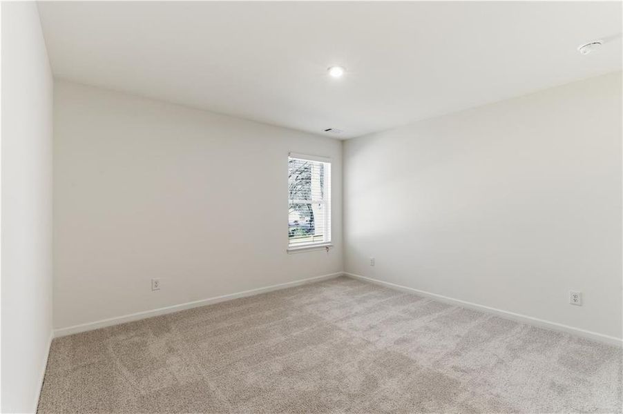 Spacious, unfurnished interior of a new home in Silver Leaf, Dawsonville (Image 34).