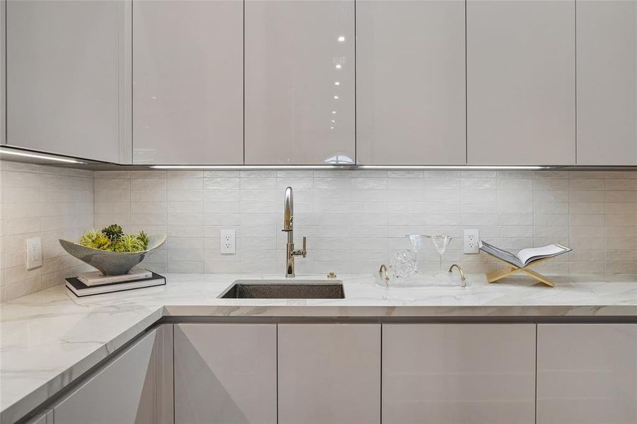 Close-up of interior finishes inside a home in , Southlake (Image 19).