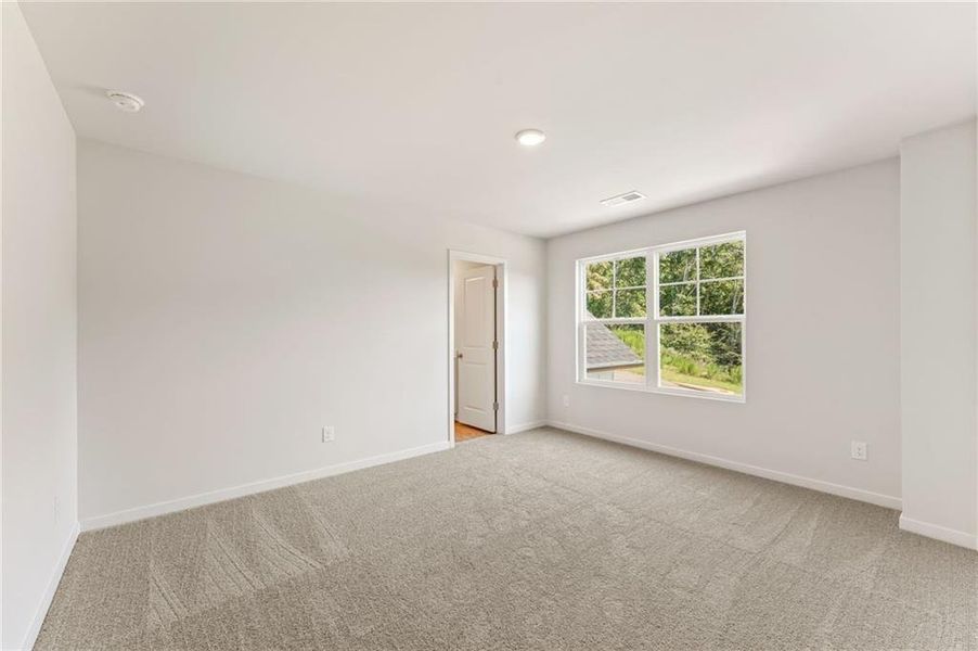 Spacious, unfurnished interior of a new home in The Estates at Gainesville Township, Gainesville (Image 16). Spacious, unfurnished interior of a new home in The Estates at Gainesville Township, Gainesville (Image 16).
