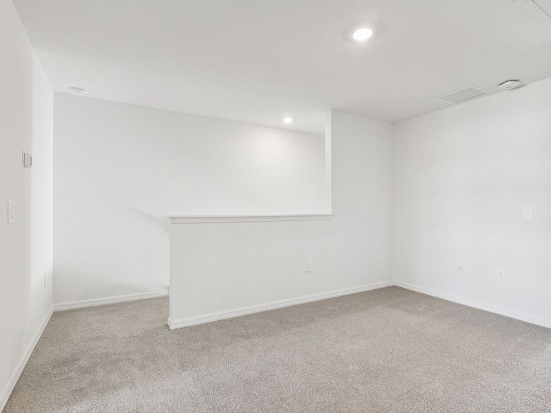 Spacious, unfurnished interior of a new home in Cagan Crossings West, Clermont (Image 10). Spacious, unfurnished interior of a new home in Cagan Crossings West, Clermont (Image 10).