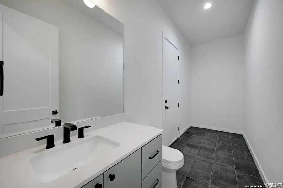 Furnished interior view inside a new home in , Fischer (Image 7).