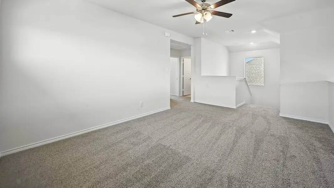 Spacious, unfurnished interior of a new home in Trailstone, Caddo Mills (Image 35).
