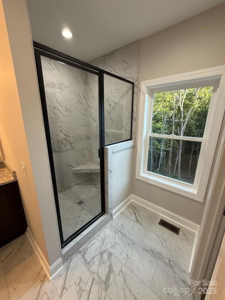 Image 47 of a home in .