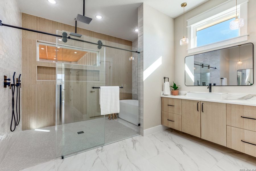 Furnished interior view inside a new home in , La Vernia (Image 9). Furnished interior view inside a new home in , La Vernia (Image 9).