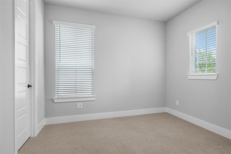 Spacious, unfurnished interior of a new home in Karis, Crowley (Image 33).