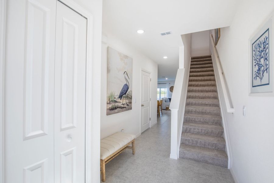 Furnished interior view inside a new home in Orchid Cove, Bokeelia (Image 25).