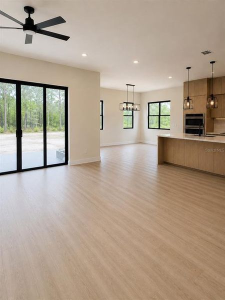 Spacious, unfurnished interior of a new home in , Orlando (Image 21).