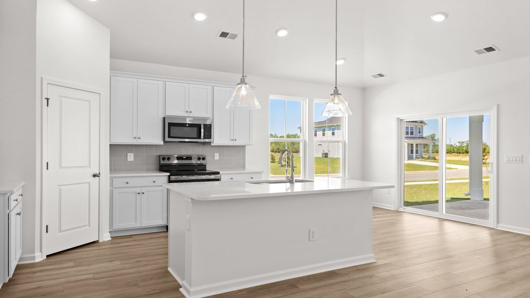 Furnished interior view inside a new home in Chestnut Farms, Longs (Image 5). Furnished interior view inside a new home in Chestnut Farms, Longs (Image 5).