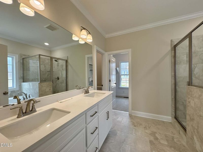 5f64437b-a8c6-405d-9012-ca1bd465bd50