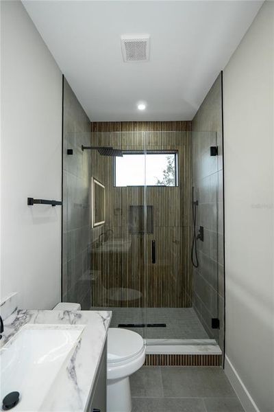 Furnished interior view inside a new home in , Tampa (Image 5).