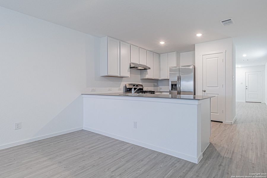 Furnished interior view inside a new home in Landon Ridge, San Antonio (Image 9). Furnished interior view inside a new home in Landon Ridge, San Antonio (Image 9).